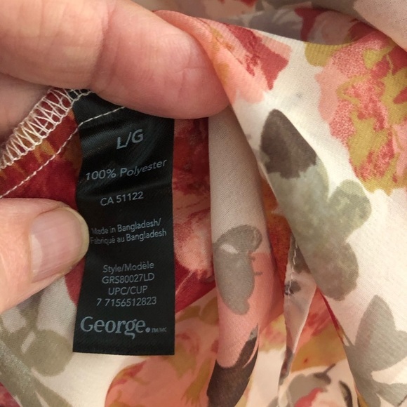 Floral Hyper-feminine  Sheer Size Large Blouse - Picture 9 of 11